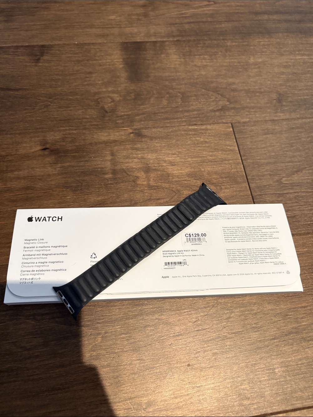Apple Black Leather Magnetic Link Band for Apple Watch